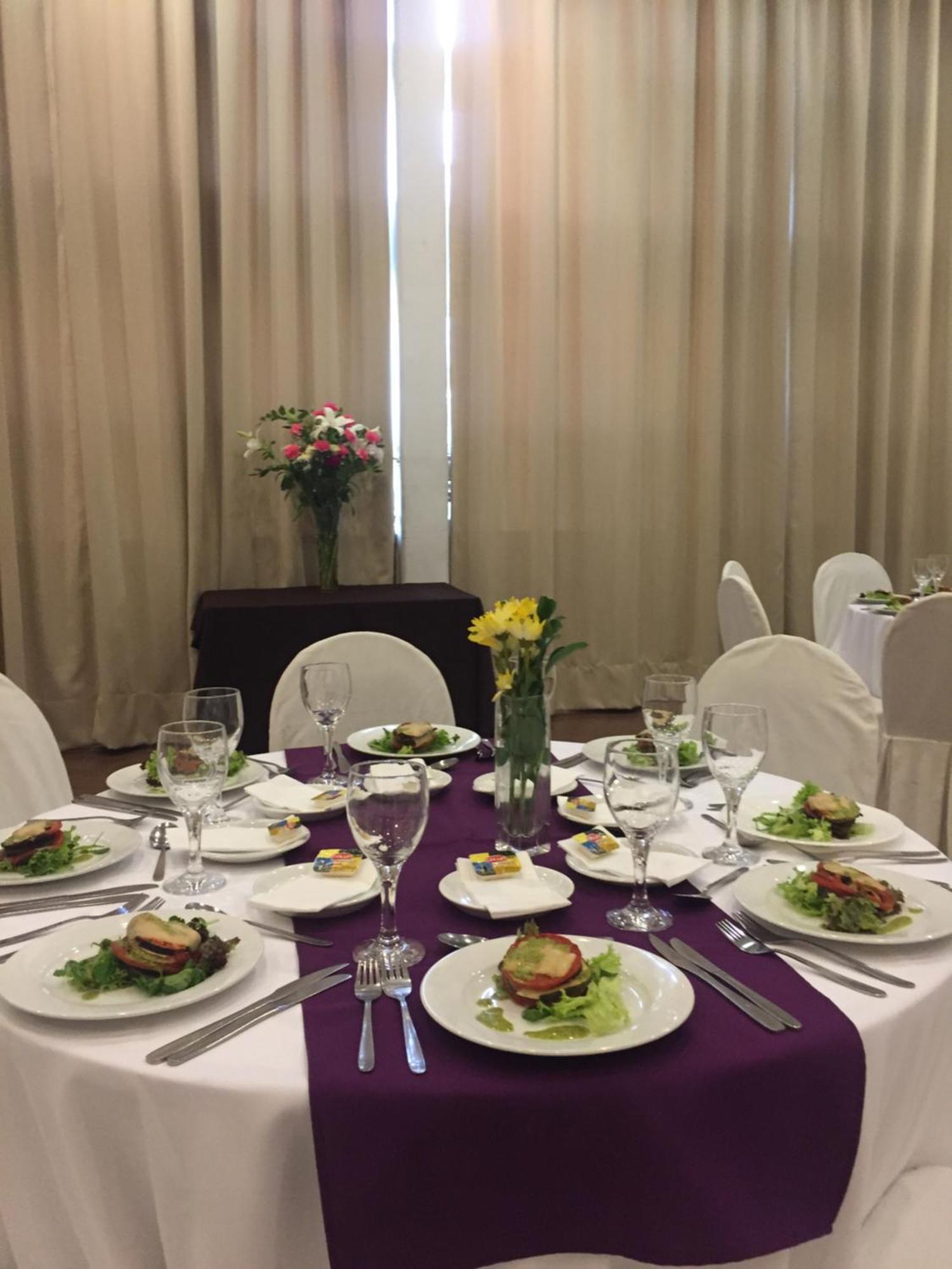 Hotel Nippon Y Centro De Eventos سانتياغو المظهر الخارجي الصورة